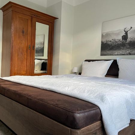 Gemuetliche Wohnung In Der Stadt 1 Arnstadt Esterno foto